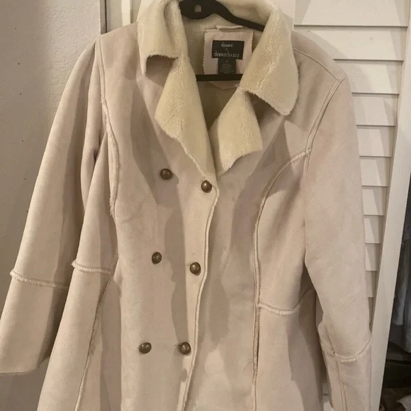 Dennis by Dennis Basso 1X light tan coat with faux fur inside faux suede 1X - Picture 3 of 15